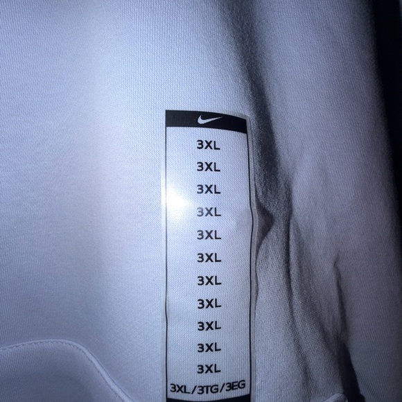 Men Nike tech fleece Hoodie - Picture 4 of 6